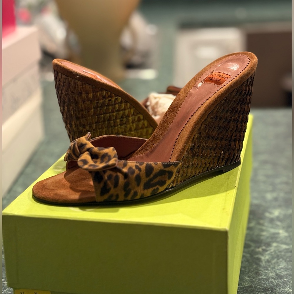 Goffredo Fantini Leopard Suede Woven Wedge Sandals - 37 / 7